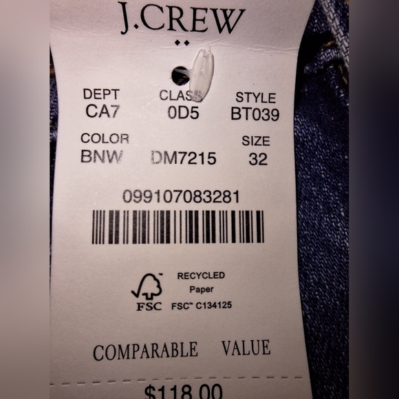A pair of J.Crew ladies 9" demi-boot cropped jeans in a size 31. NWT - Picture 7 of 10